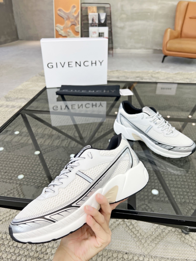 Givenchy Sneakers